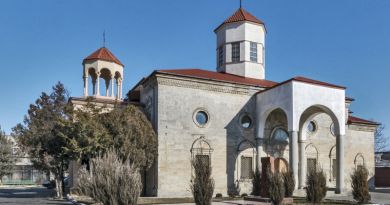 Экскурсии в Армянскую церковь Святого Николая из Симферополя 2024