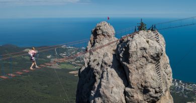 Тайны горного Крыма - Авто-пешеходная экскурсия